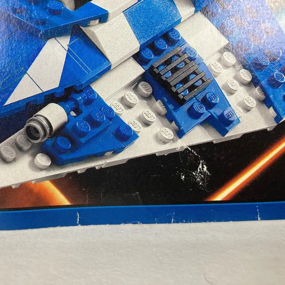 LEGO 8093 Star Wars Republic Attack Shuttle Clone Wars Manual Only - Picture 4 of 6